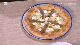 Pizza ai fiori di zucca - È sempre mezzogiorno - 11/04/2024 - RaiPlay